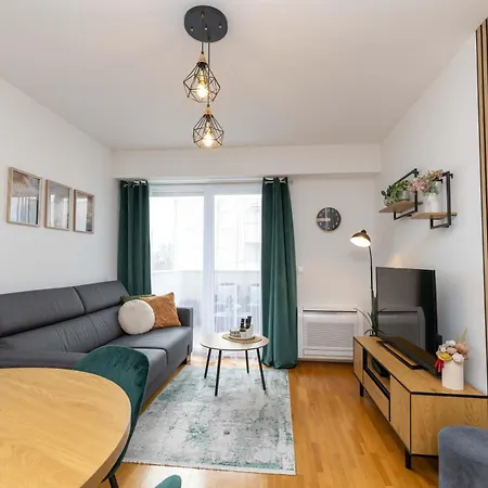 Apartamento Musulin With Balcony And Garage Zadar