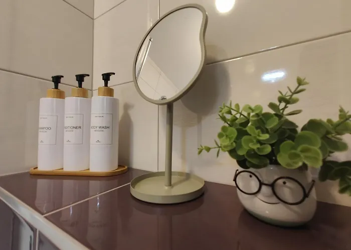 Musulin With Balcony And Garage * Zadar