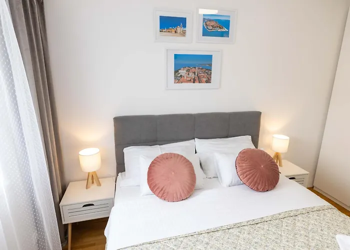 Apartamento Musulin With Balcony And Garage Zadar