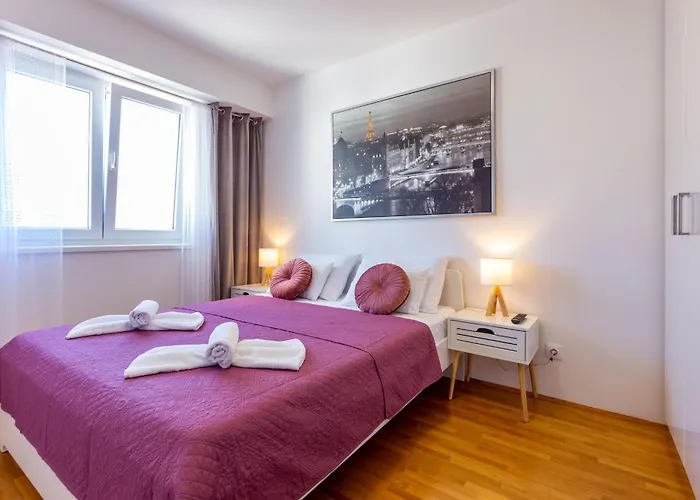 Musulin With Balcony And Garage Διαμέρισμα Ζαντάρ