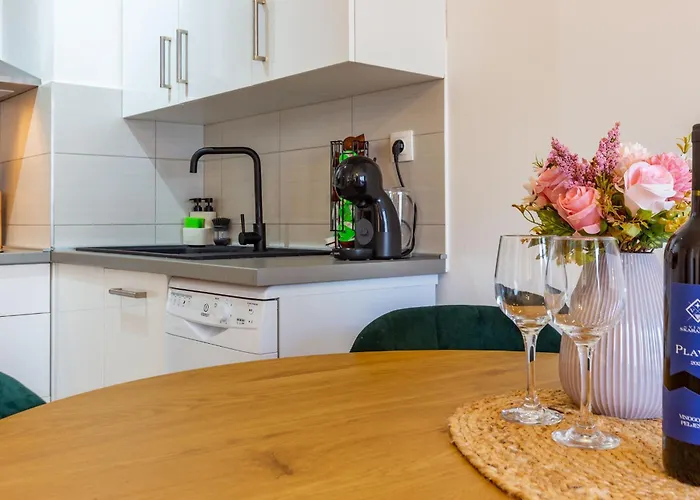 Musulin With Balcony And Garage Διαμέρισμα Ζαντάρ